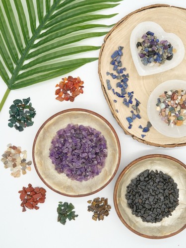 Gemstone chips small - chips, tiny