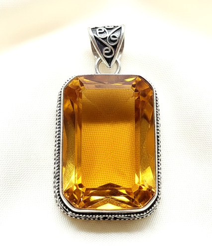 Exceptional citrine gemstone - citrine,